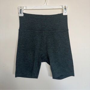 NWOT Girlfriend Collective Biker Shorts Small